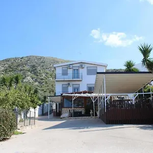 La Corte Di Sofia Bed & Breakfast