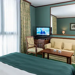 **** Hotell Leonardo Center Italien